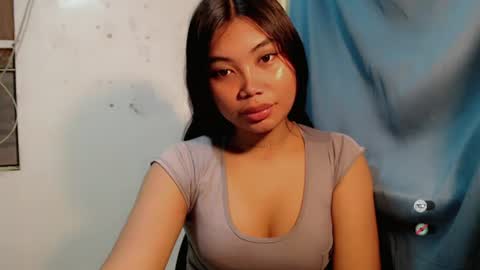 urpinay_sandra69 online show from July 12, 12:55 am