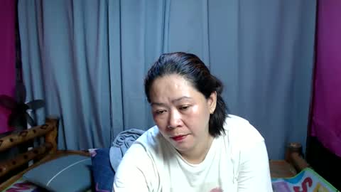 urpinay_singlemother online show from June 4, 8:52 am