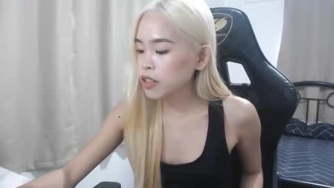 Shantal online show from February 15, 8:46 am