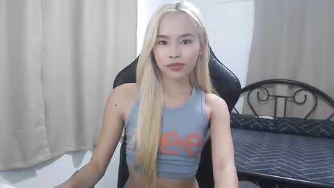 Shantal online show from February 27, 2:50 pm