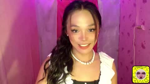 TYRA online show from May 12, 8:48 pm