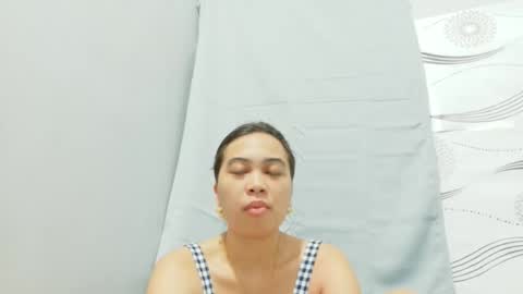 im jenny online show from April 30, 11:37 am