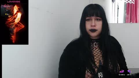 valen_ross7 online show from July 25, 7:15 am