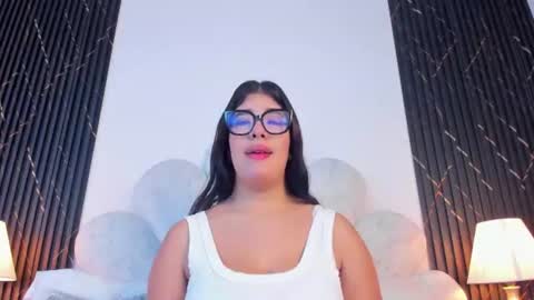Valen online show from July 8, 11:23 am
