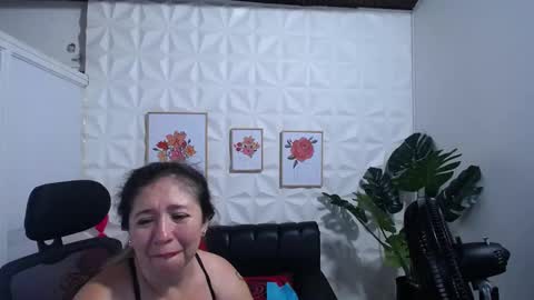 Valentina  online show from January 29, 9:39 pm