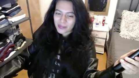 valentinasmith18 online show from January 9, 12:15 am