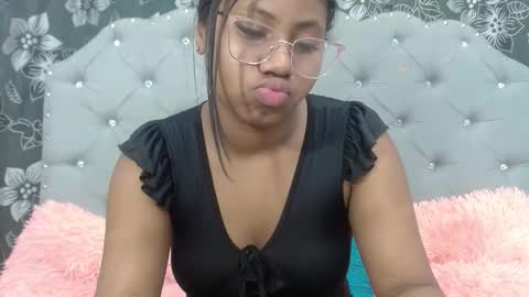 valentina vega online show from February 25, 8:13 am