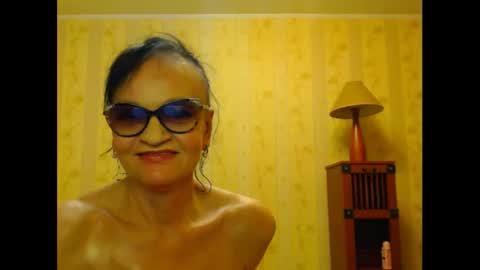 valentijm online show from February 25, 10:09 pm