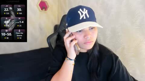 valeri_harpers4 online show from December 3, 10:12 pm