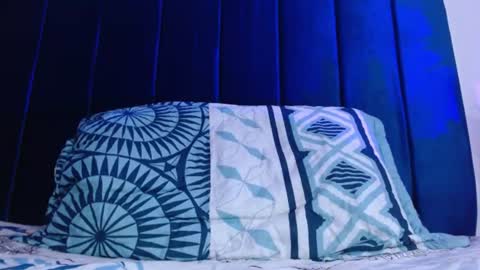 valeri_sotoo online show from July 14, 3:28 pm