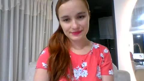 valeriafrannco online show from June 25, 5:07 am