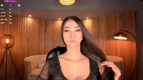 Snapshot of valeriavelvet chatting on February 23, 11:47 am Vale online show from February 23, 11:47 am
