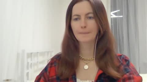 valerie_rose777 online show from December 21, 7:38 pm