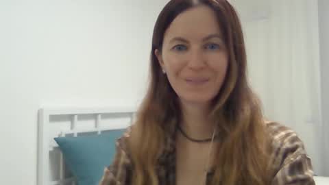 valerie_rose777 online show from November 7, 8:25 pm