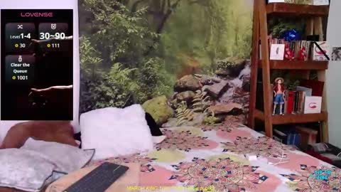 Valerie online show from March 8, 5:33 am