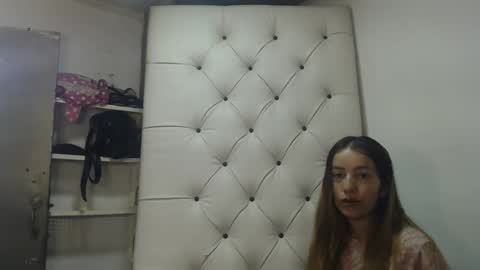 Snapshot of valerivegas chatting on January 31, 2:17 pm valerivegas online show from January 31, 2:17 pm