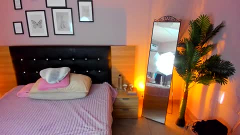 valeryablack online show from March 4, 7:53 pm