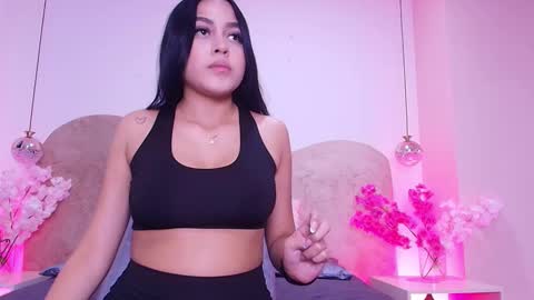 Valeska online show from March 18, 7:30 pm