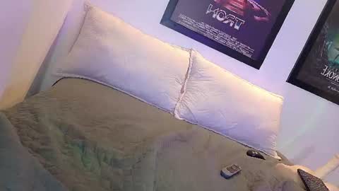 Valkiria moore  online show from July 10, 2:56 am