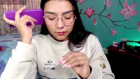 valkydoll online show from February 26, 2:27 pm