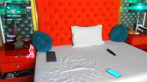 Valerie Val V online show from August 1, 5:09 am