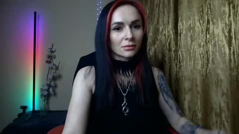 Snapshot of vallhalla666 chatting on February 22, 5:20 pm vallhalla666 online show from February 22, 5:20 pm