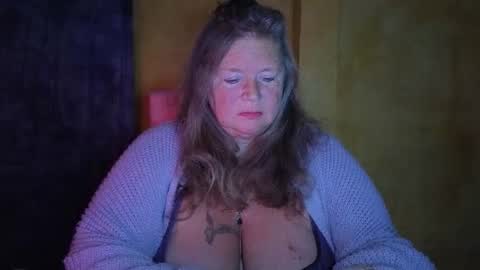 vampwoman online show from January 9, 3:38 pm