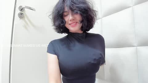 vanessa online show from September 16, 9:28 am