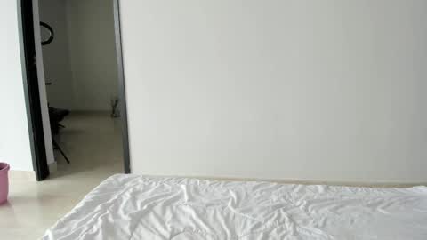 Babi Alu online show from March 7, 4:33 pm