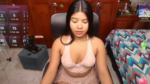 vane_latin18 online show from May 28, 9:12 pm