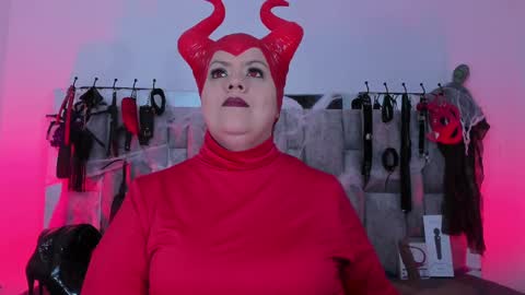 Vanessa online show from October 17, 1:36 pm