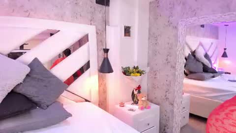 Vanessa  online show from July 22, 7:59 pm