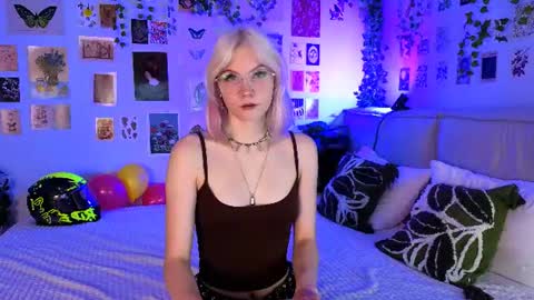Vanessa online show from June 14, 2:50 pm