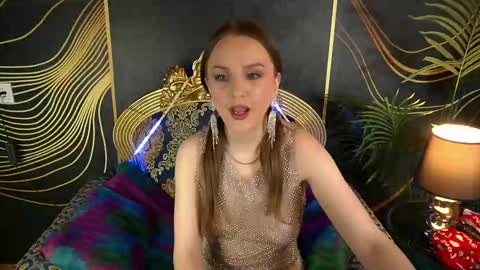 vanessabeautyy online show from February 9, 10:00 pm