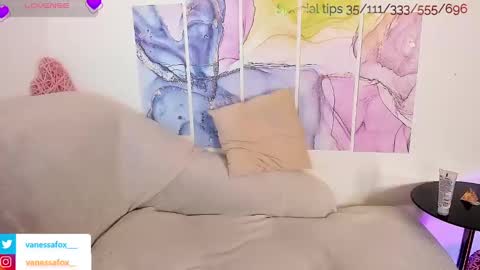 V online show from February 23, 9:38 am