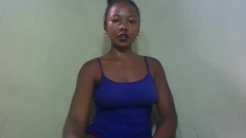 vanessah64 online show from April 29, 9:12 am