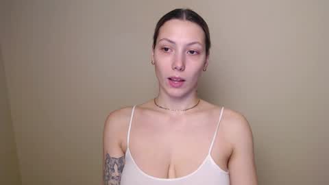 Vanessa online show from January 17, 6:59 pm