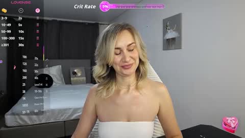 Vanessa  online show from November 23, 6:31 pm