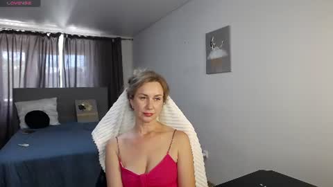 Vanessa  online show from July 19, 7:54 am