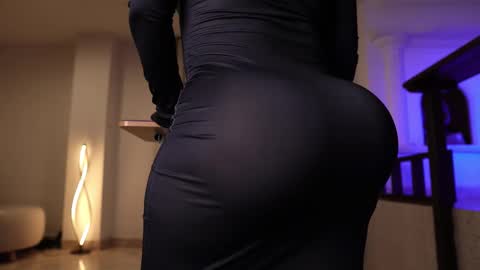 Vania  online show from February 4, 2:36 am