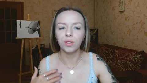 VanillaMuffin online show from September 15, 5:49 am