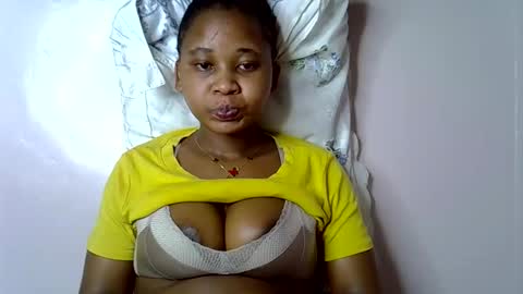 vanillavenus online show from October 26, 12:17 am