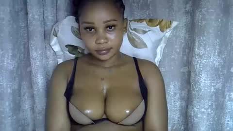 vanillavenus online show from March 13, 12:02 am