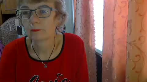 Vanillaxcreamy online show from January 10, 10:53 am