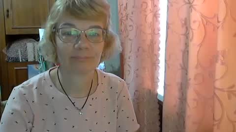 Snapshot of vanillaxcreamy chatting on March 3, 8:54 am Vanillaxcreamy online show from March 3, 8:54 am