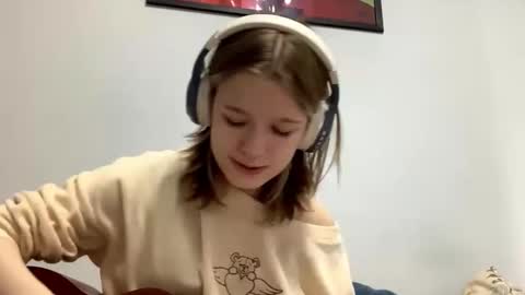 Viola online show from September 28, 12:43 pm