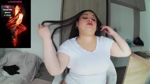 Vannie online show from January 16, 7:10 pm