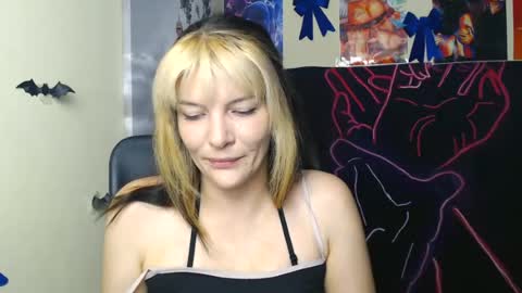 Vanessa online show from June 21, 6:50 am