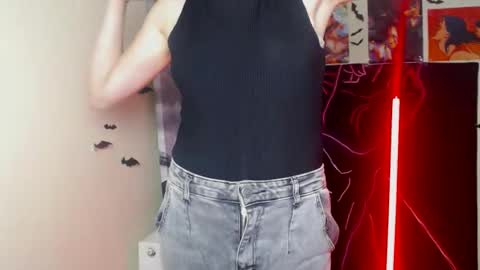 Vanessa online show from November 28, 6:00 pm