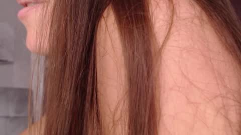 Varonica Caprii online show from October 10, 12:10 pm